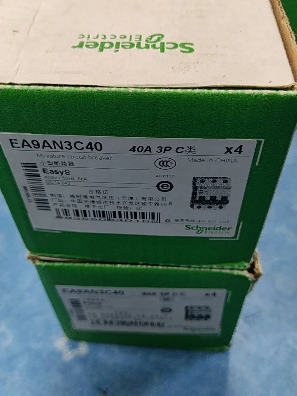 Schneider Electric EA9AN3C40 Industrial Automation Component product photo 1