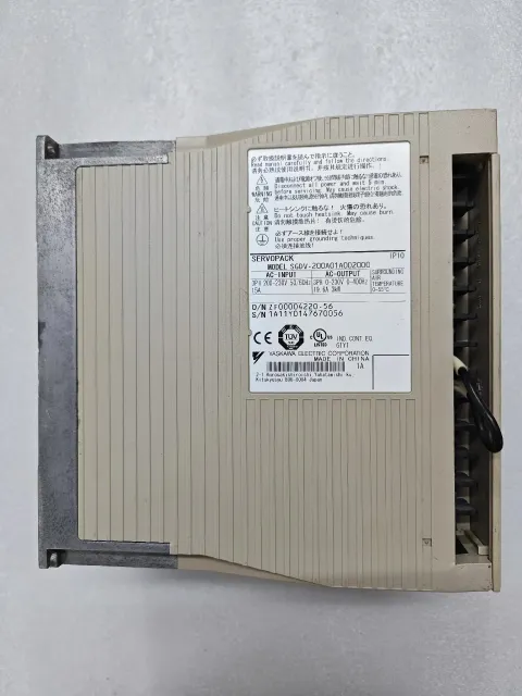 Yaskawa SGDV-200A01A002000 + SGMGV-30ADC61 Motor & Drive Component — product photo 6 of 23