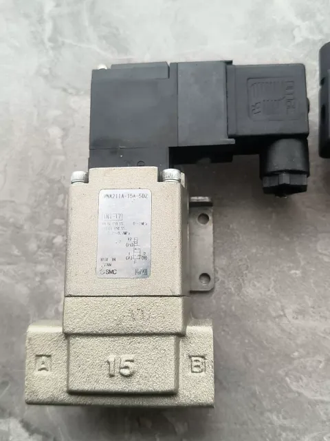 SMC VNA211A-15A-5DZ Industrial Automation Component product photo 2