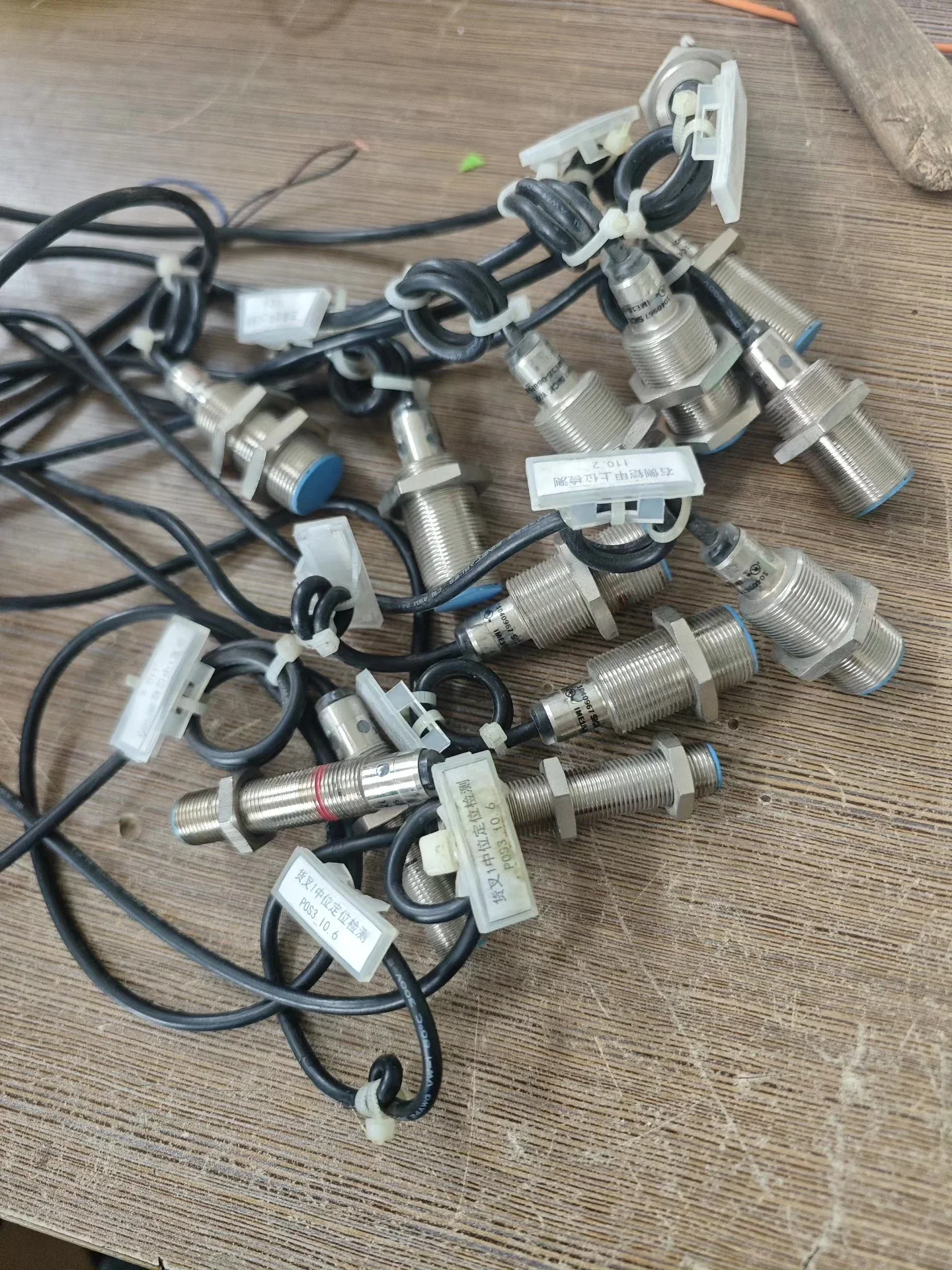 SICK IME18-08BPSZW2K / 1040967 Industrial Sensor product photo 1