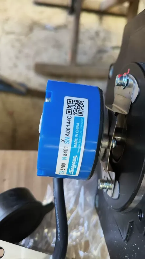 White Label SV-MM13-1R0F-2-9A0-3000 Motor & Drive Component product photo 4