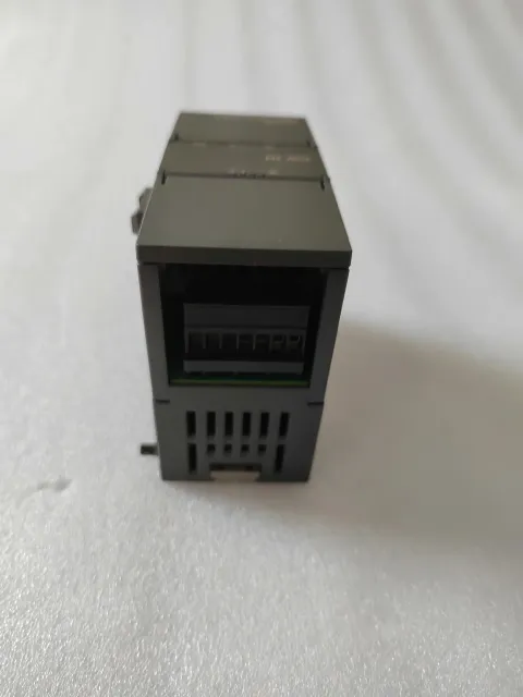 Siemens 6ES7 288-3AE04-0AA0 Industrial Automation Component product photo 4