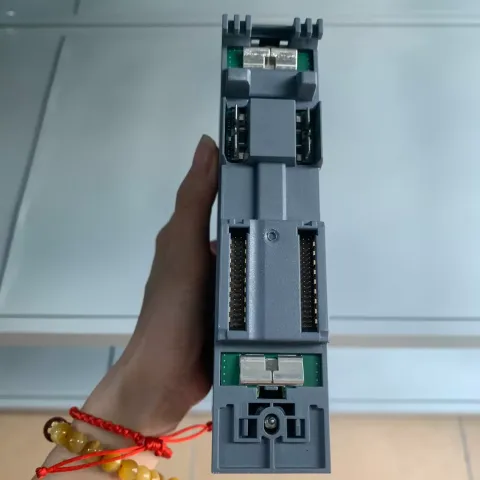 Siemens 6ES7531-7NF00-0AB0 Industrial Automation Component — product photo 4 of 8