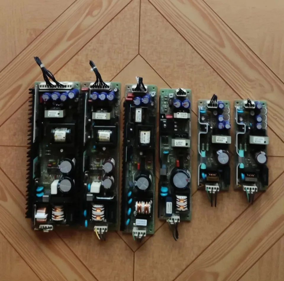 TDK-Lambda VS150B-24 / VS100B-24 / VS75B-5 / VS50B-15 / VS30C-15 / VS30C-24 Power Electronics Module product photo 1