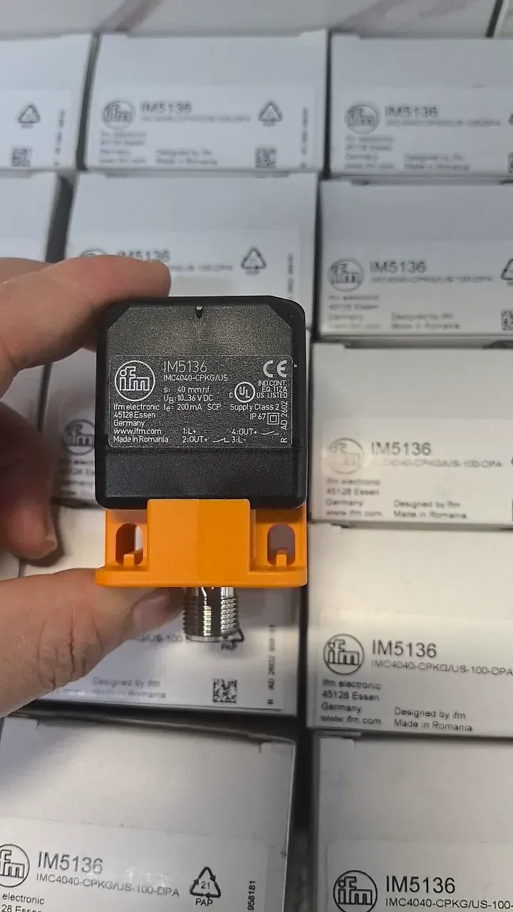 ifm IM5136 / IMC4040-CPKG/US-100-DPA Industrial Sensor product photo 1