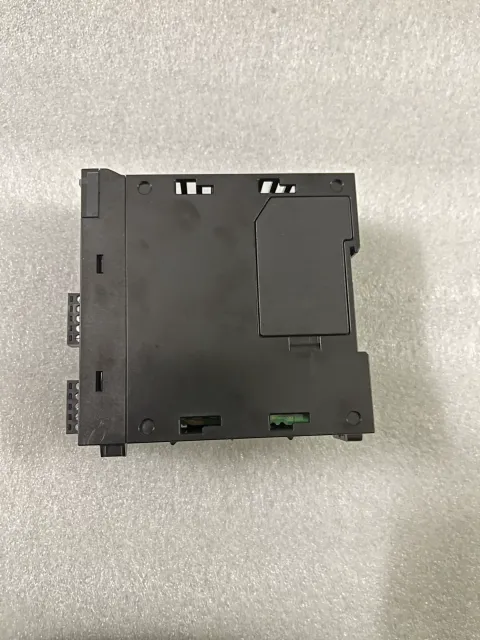 KEYENCE KV-XL402 Industrial Automation Component product photo 2