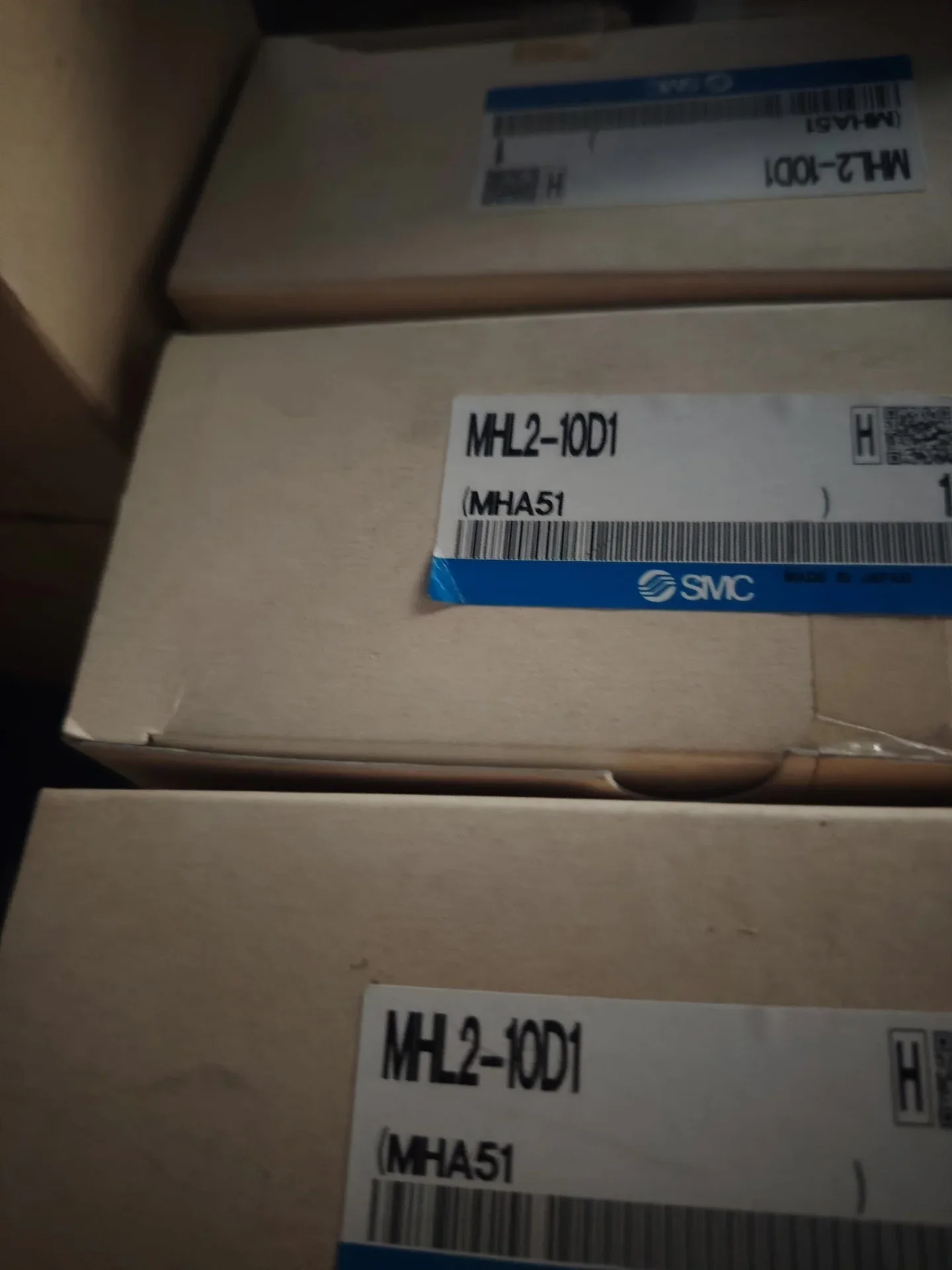 SMC MHL2-10D1 Industrial Automation Component product photo 1