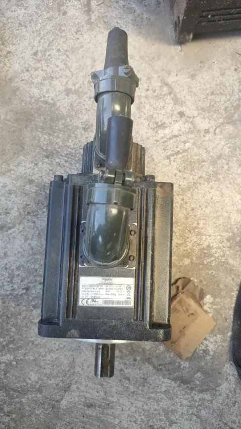 Schneider Electric BCH1303N12F1C Motor & Drive Component product photo 2