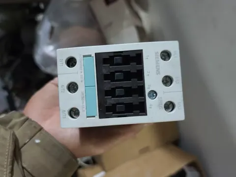 Siemens 3RT5036-1AN20 Industrial Relay product photo 1