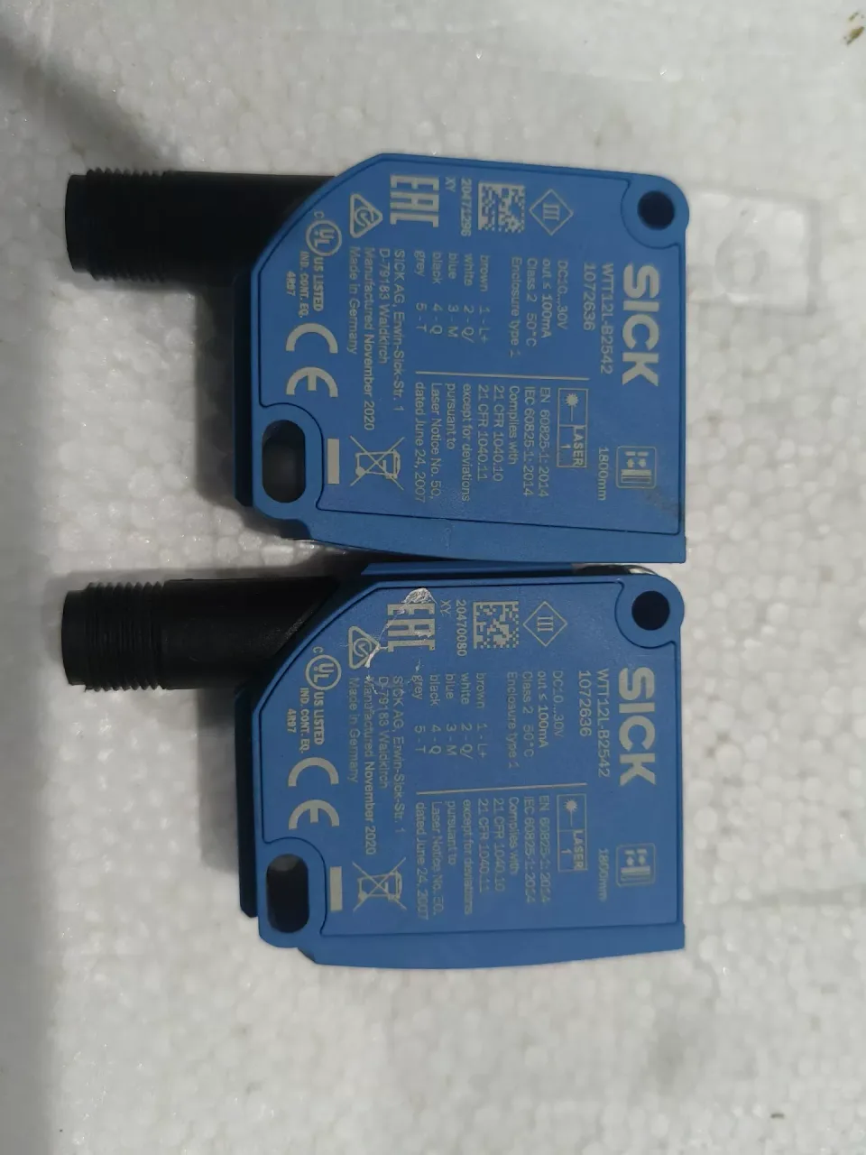 SICK WTT12L-B2542 / 1072636 Industrial Sensor product photo 1