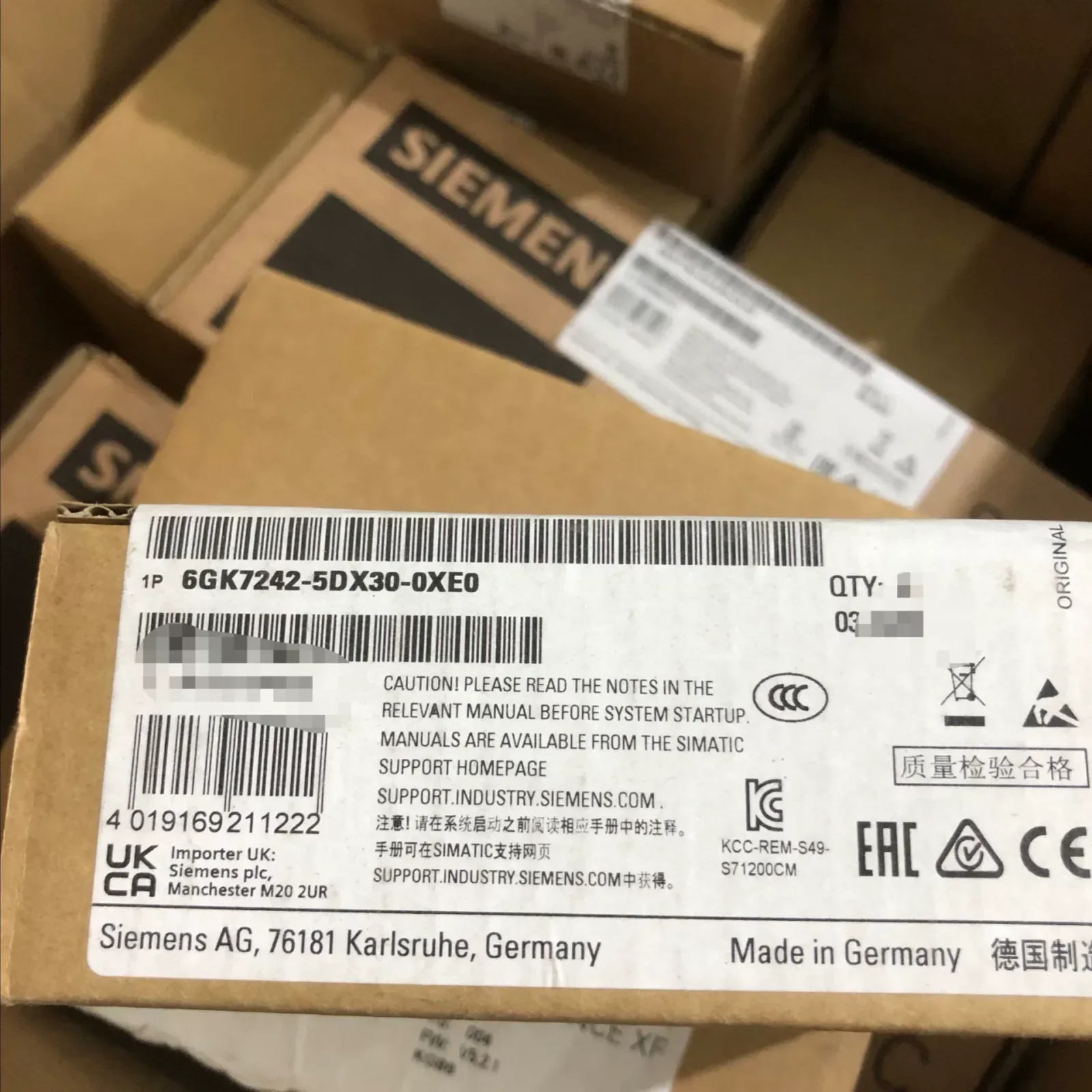 Siemens 6GK7242-5DX30-0XE0 Industrial Automation Component — product photo 1 of 3