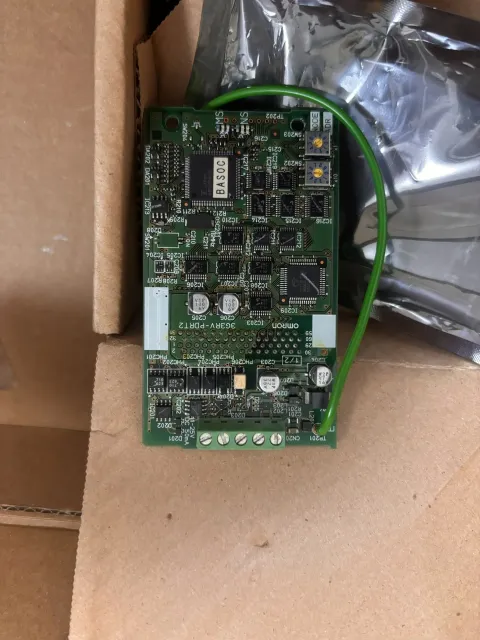 Omron 3G3RV-PDRT2 Industrial Control Board product photo 4