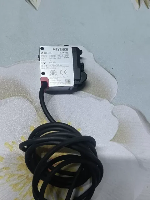 KEYENCE LR-WF10 Industrial Sensor product photo 1