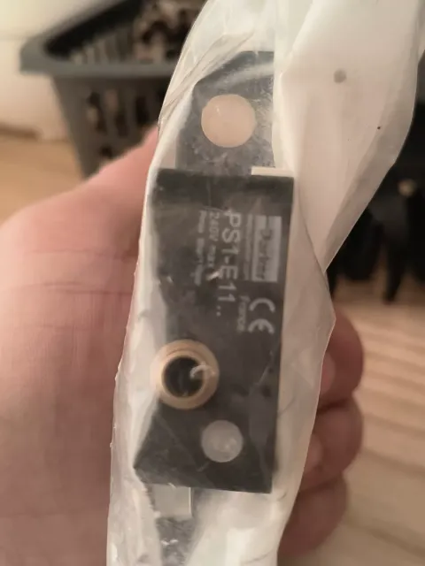 Parker PS1-E21102B Industrial Automation Component product photo 4