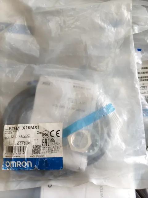 Omron E2EM-X16MX1 Industrial Sensor product photo 2