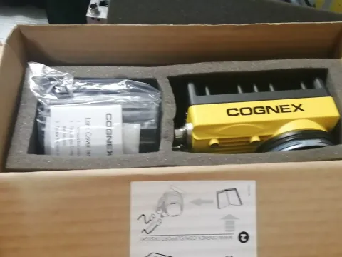 Cognex IS5705-11 Industrial Sensor product photo 2