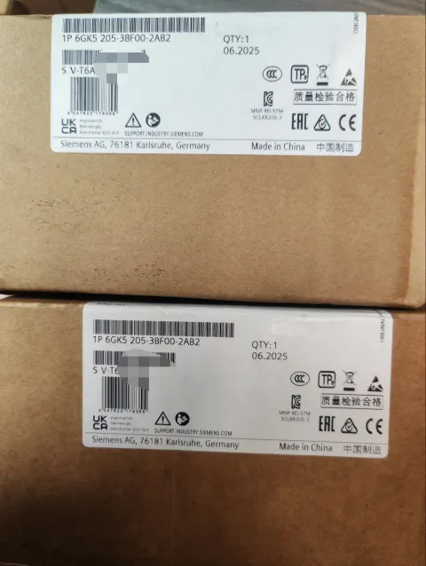 Siemens 6GK5205-3BF00-2AB2 Industrial Sensor — product photo 2 of 3