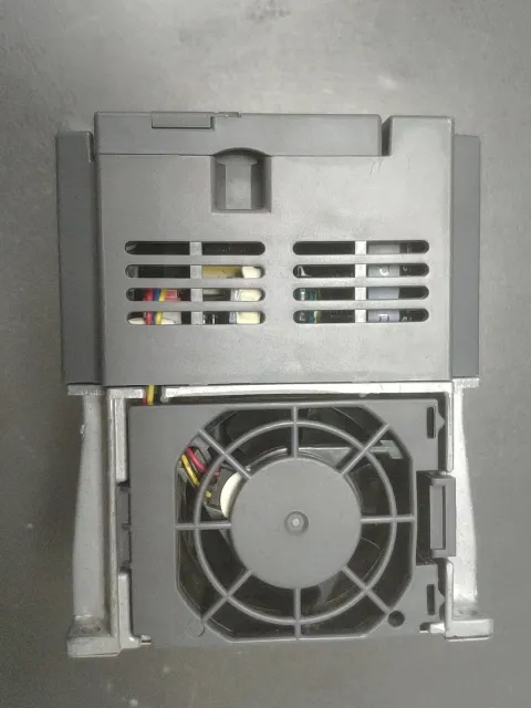 Mitsubishi Electric FR-E720-2.2K Power Electronics Module — product photo 3 of 9