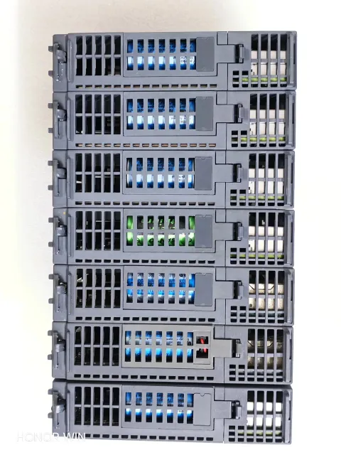Mitsubishi Electric Q04UDEHCPU PLC Module — product photo 2 of 12