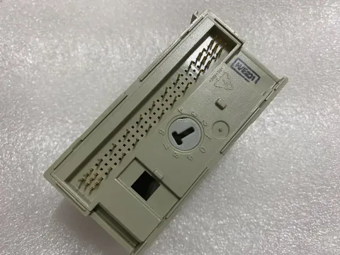 Allen-Bradley 1794-IB16 PLC Module — product photo 13 of 14