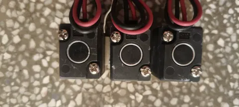 SMC VT307V-5G-01 Industrial Automation Component — product photo 19 of 21