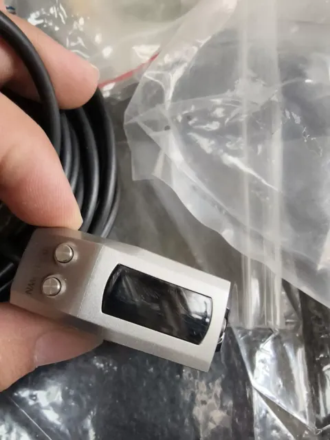 SENPUM / 深浦 LM-Q300AV-J1 Industrial Sensor product photo 2