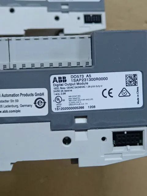 ABB DX571 B5 (1TNE968902R2302) + DO573 A5 (1SAP231300R0000) PLC Module product photo 2
