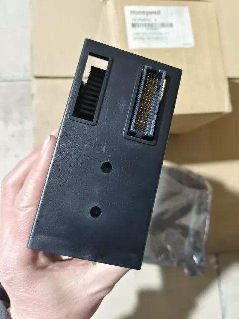 Honeywell TK-PRR021 / 51309288-275 PLC Module product photo 6