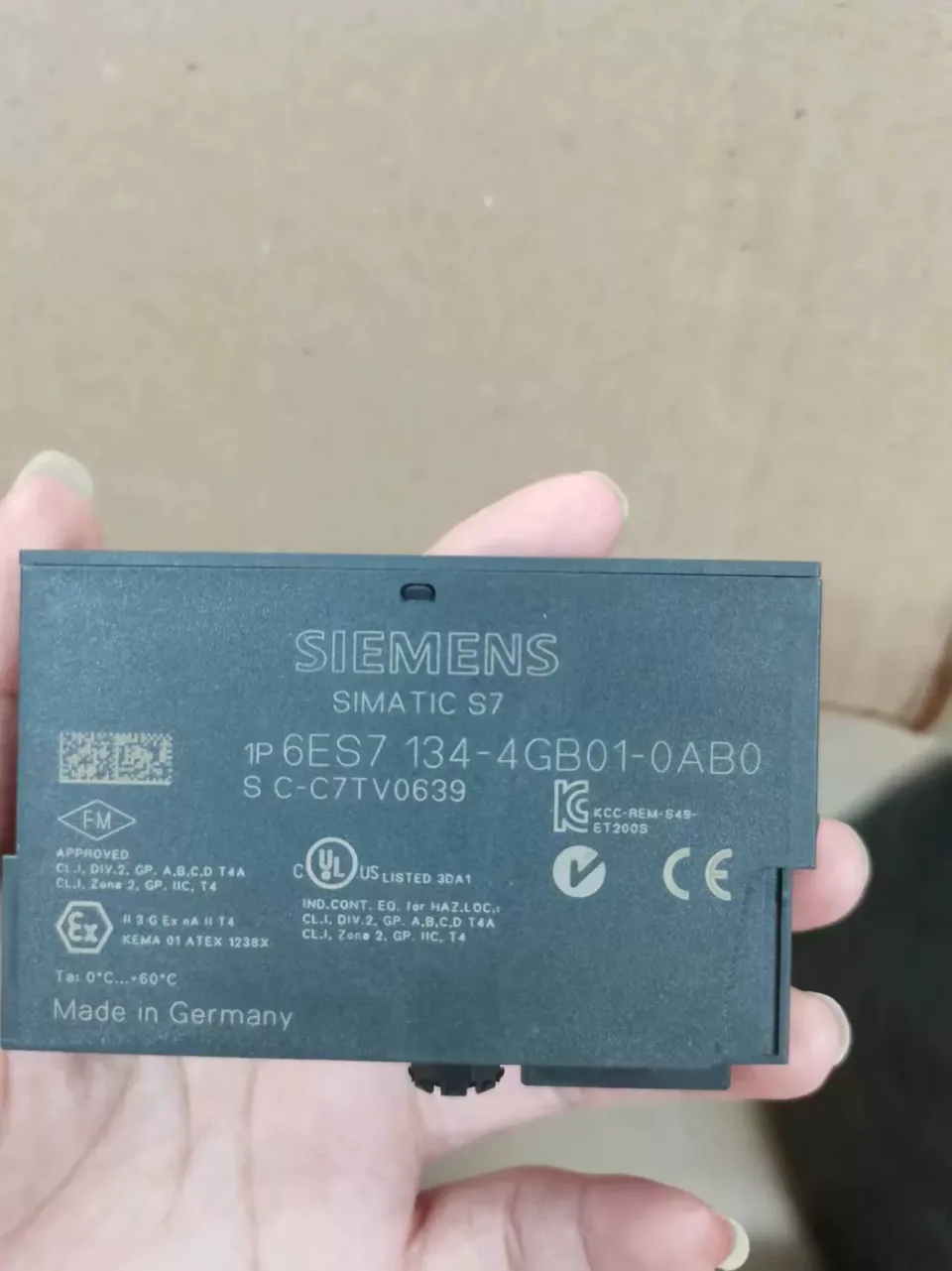 Siemens 6ES7134-4GB01-0AB0 Industrial Automation Component product photo 1