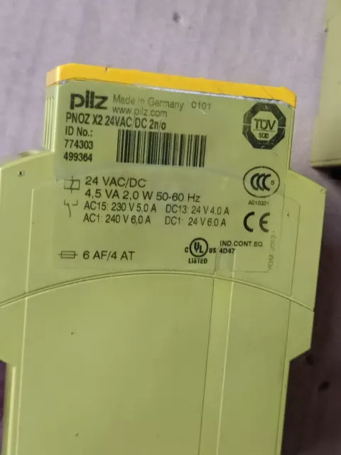 Pilz 774303 Industrial Relay product photo 2