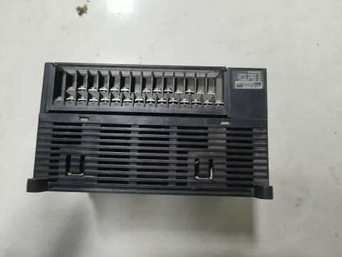 Omron CP1E-N40DR-D PLC Module product photo 5