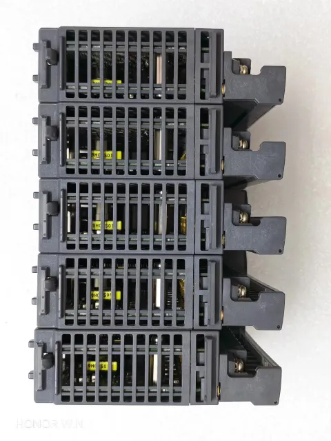 Mitsubishi Electric Q68ADI Industrial Automation Component — product photo 13 of 30