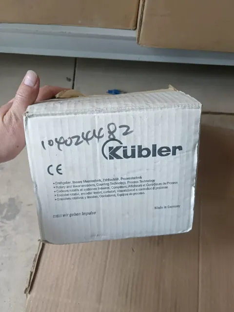 Kübler 8.9000.1162.1024 Industrial Encoder product photo 8