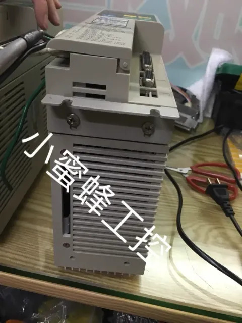 Omron R88D-HL04 Motor & Drive Component product photo 2