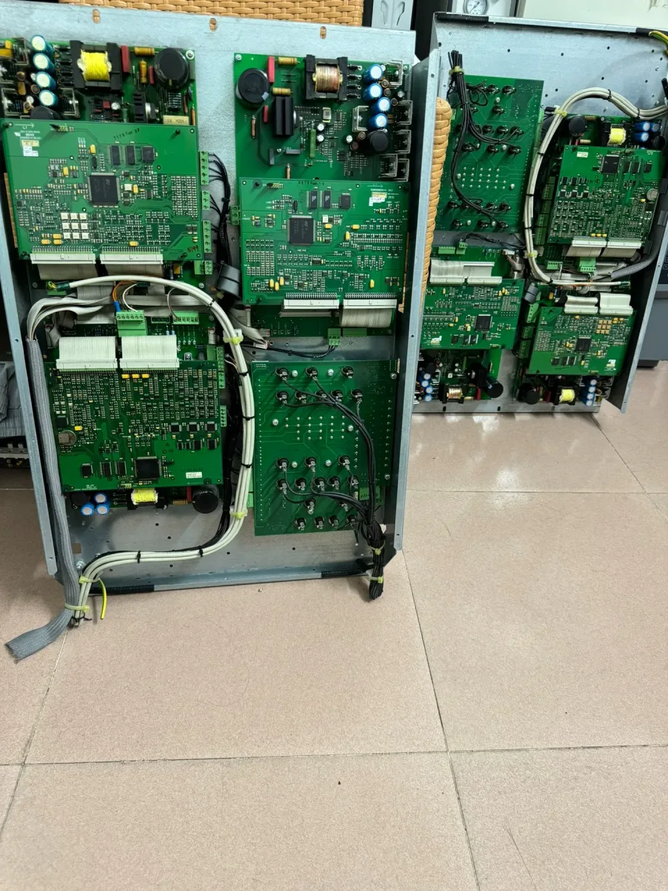 Unbranded Industrial 8000014119 AE02 Industrial Control Board product photo 1