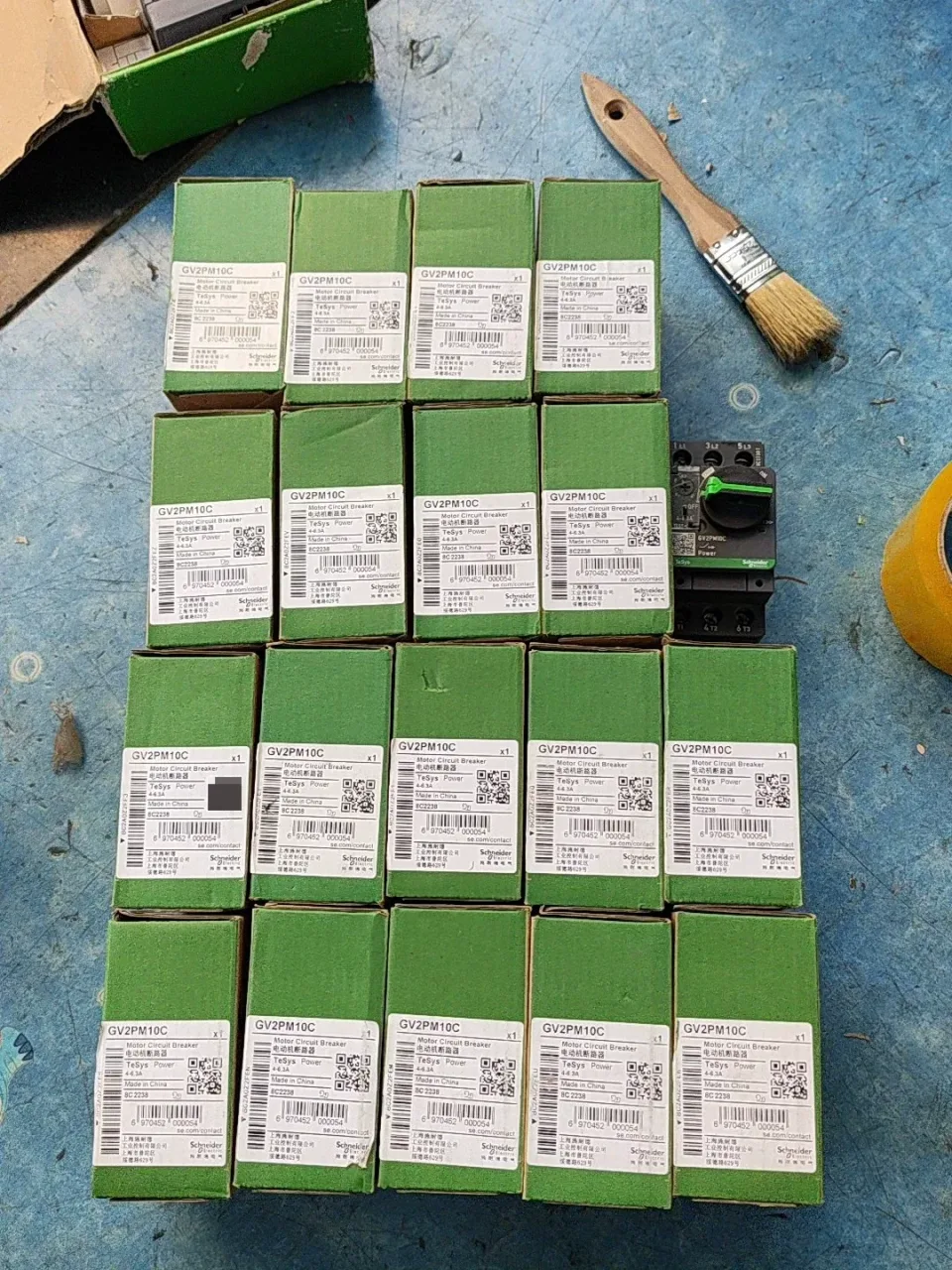 Schneider Electric GV2PM10C Industrial Automation Component — product photo 1 of 4