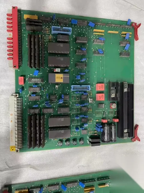 Heidelberg 81.186.3858/3 Industrial Control Board product photo 1