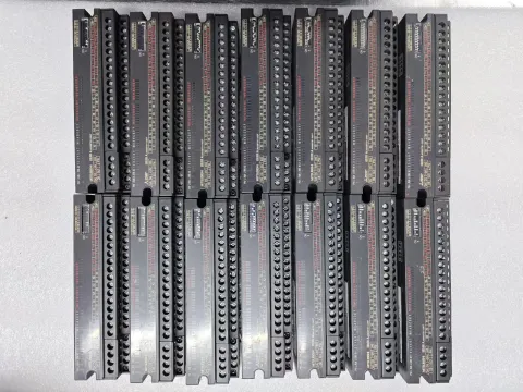 Mitsubishi Electric AJ65SBTB1-32DT Industrial Automation Component — product photo 16 of 37