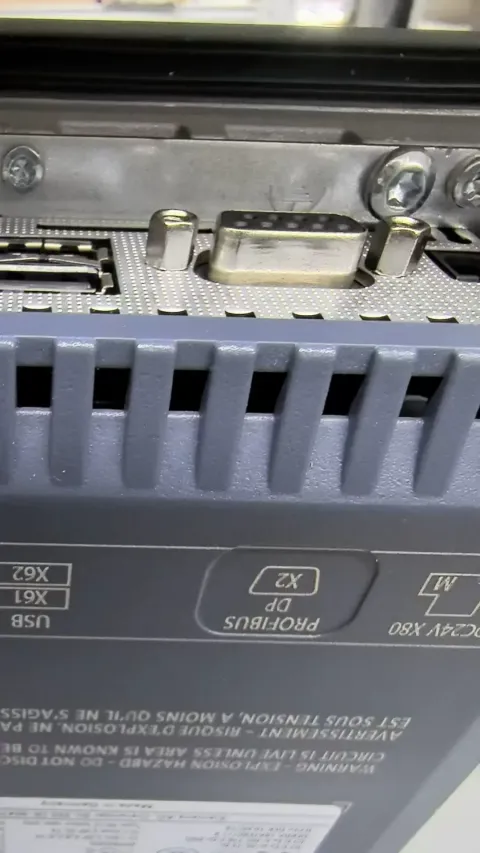 Siemens 6AV2124-0GC01-0AX0 Industrial Automation Component — product photo 16 of 19