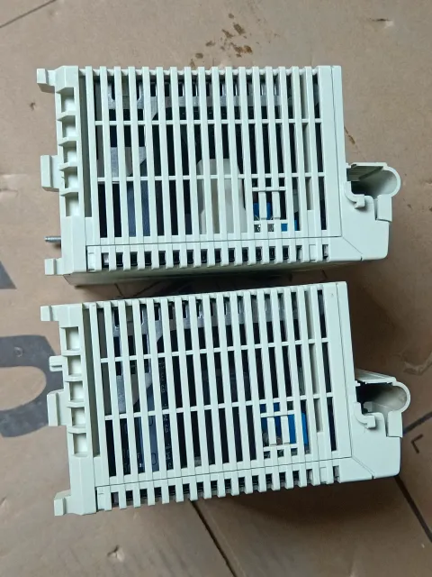 Schneider Electric TSXPSY5500 PLC Module — product photo 13 of 16