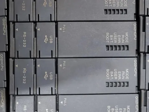 Mitsubishi Electric Q02HCPU Industrial Automation Component — product photo 19 of 23