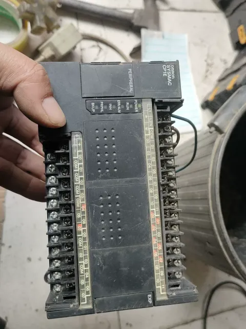 OMRON CP1E-E40DR-A Ver.1.1 PLC Module product photo 9