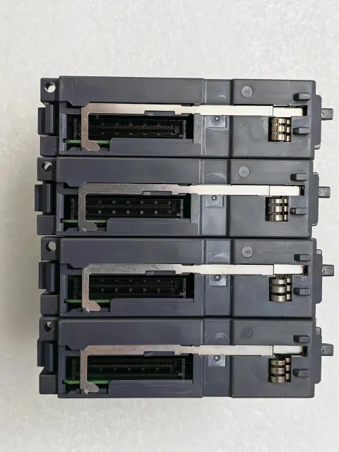 Mitsubishi Electric QJ71FL71-T-F01 Industrial Automation Component — product photo 3 of 12