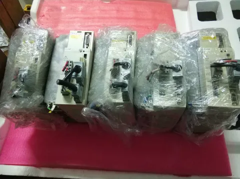 Yokogawa UR1BG3-030A-020102-LZ-N Motor & Drive Component product photo 1