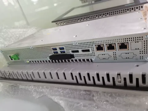 Siemens 6AV7241-5JB04-0FA0 Industrial Automation Component product photo 2