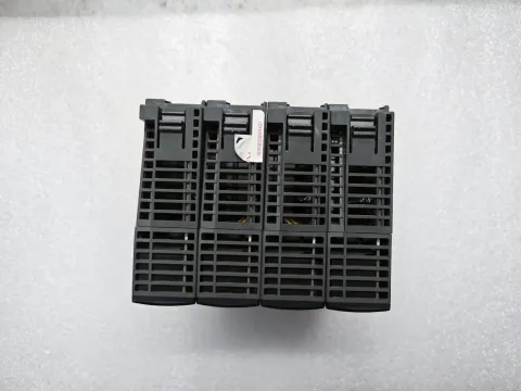 Mitsubishi Electric QY80 PLC Module — product photo 14 of 42