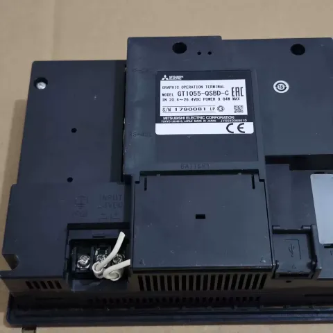 Mitsubishi Electric GT1055-QSBD-C Industrial Automation Component — product photo 5 of 5