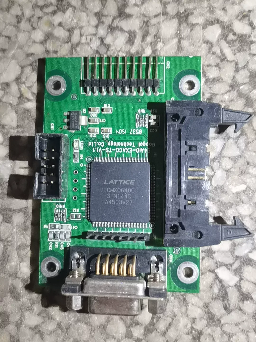White Label E4AIO / LCMXO640C-3TN144C Industrial Control Board product photo 1
