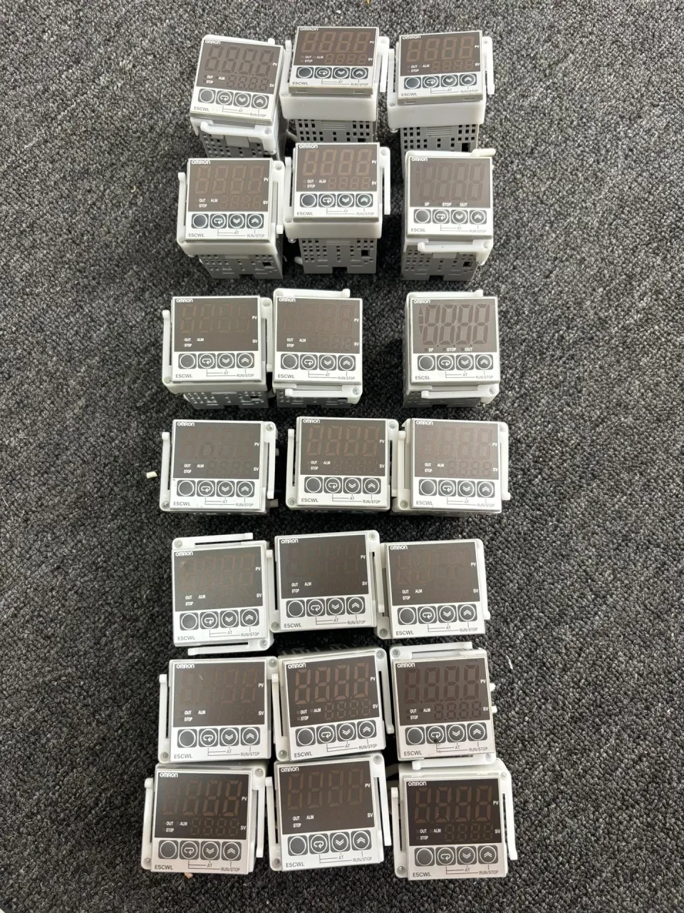 OMRON E5CWL-Q1TC; E5CSL-RTC; E5CSL-QTC; E5CWL-R1TC Industrial Automation Component product photo 1