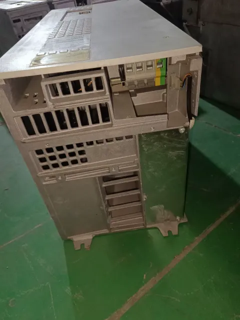Siemens 6SE7024-7TD51-Z Motor & Drive Component product photo 7